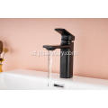 Kuningan faucet kamar mandi dengan warna hitam